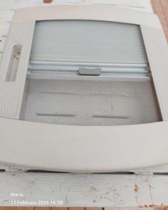 oblò superiore per camper o roulotte