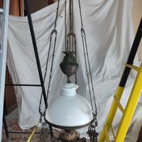 lampadario vintage a petrolio