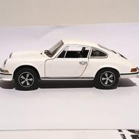 modello 1:24 PORSCHE 911