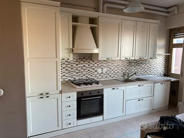 Cucina lineare 3.6m (completa di elettrodomestici)