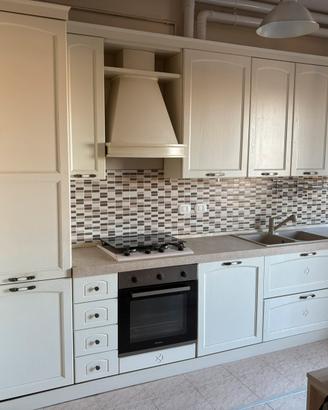 Cucina lineare 3.6m (completa di elettrodomestici)