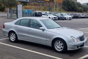 Mercedes-benz E 270 177CV - Da Vetrina