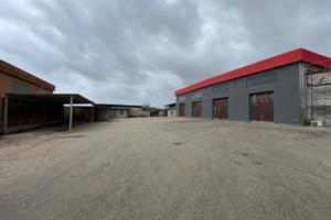 Capannone zona industriale priolo