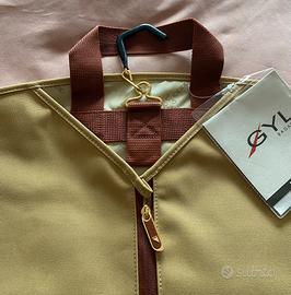 Gyl porta abiti unisex