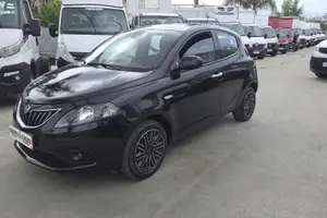 Lancia Ypsilon 1.0 FireFly 5 porte S&S Hybrid