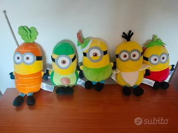5 peluches Minions 