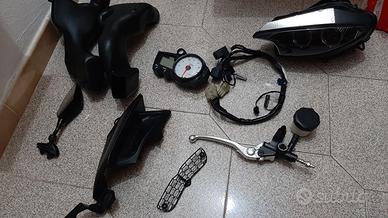 Ricambi cbr 1000 r6