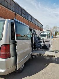 Mercedes Vito pedana Disabili e sedile robotizzato