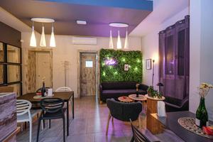 LOCALE COMMERCIALE CON VETRINA A BERGAMO