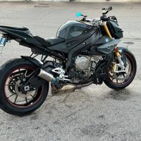Bmw s1000r