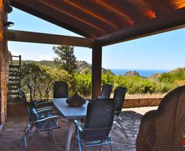 Villetta con vista mare e giardino -Costa Paradiso