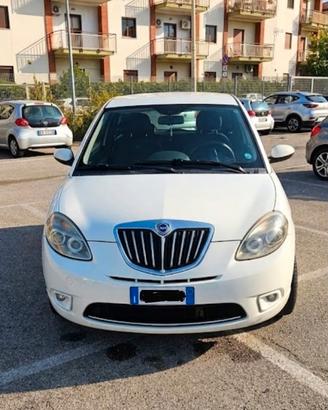 lancia y 1.3 multijet