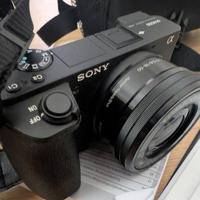 Sony Alpha 6500 + 16-50mm OSS + Cage SmallRig