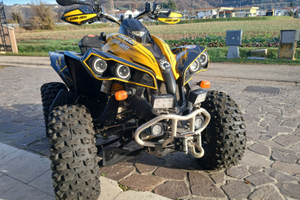Quad can am renegade 800