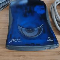 Iomega Zip 250MB USB Powered + 16 dischi