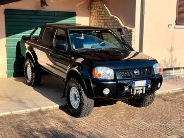Nissan NP 300