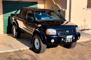 Nissan NP 300