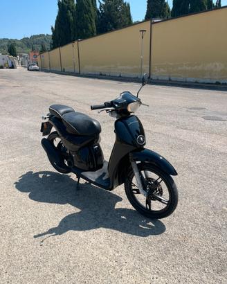 aprilia scarabeo piaggio 50 2t(accetto scambi)