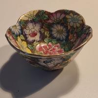 Set da 24 ciotole in porcellana cinese