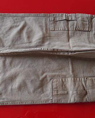 pantaloni con tasche
