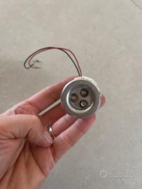 Faretti led segnapasso side