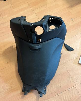 Retroscudo Piaggio Beverly 300ie da ripristinare