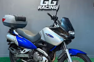 Suzuki freewind 650