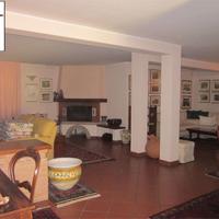 ELEGANTE CASA SINGOLA