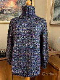 Maglione pesante lungo collo alto taglia L