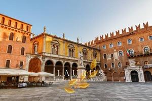 Attico / Mansarda di 185 m² con 5 locali a Verona