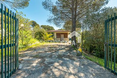 Villa Unifamiliare 70mq oltre porticato e corte