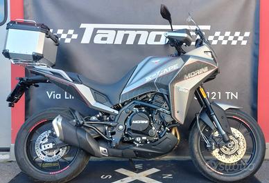 Moto Morini X-Cape 649 con tris valigie ( solo 1.5