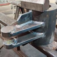 Saldatore aiuto carpentiere