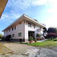 CAPANNONE A ALPIGNANO