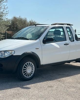 Fiat Strada 1.3 MJT Pick-up Cabina Lunga Adventure