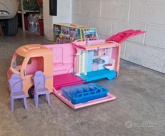 Camper Barbie