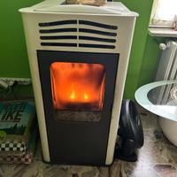 Stufa a pellet Ten plus italiana camini