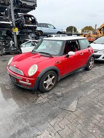 Ricambi Mini Cooper (R50/R53) 1.6 16V Anno 2004 Co