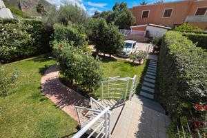 Appartanvilla con giardino