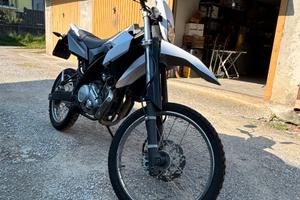 Yamaha wr125r