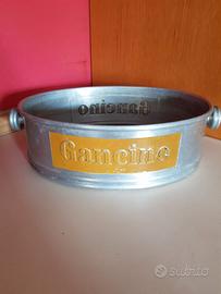 Antico Porta ghiaccio in alluminio Gancino