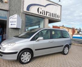 Peugeot 807 2.0 HDi FAP SV