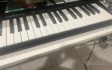 Tastiera midi alesis