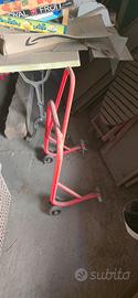 Cavalletto alza moto posteriore universale