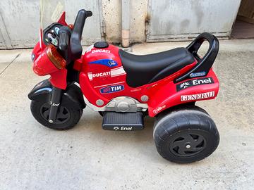 Moto elettrica per bambini Ducati Peg Perego