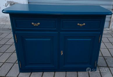 Credenza