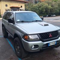 Pajero sport 2500 td