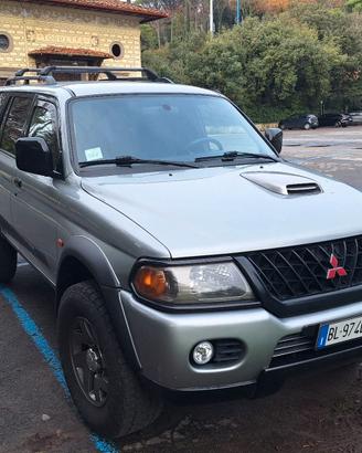 Pajero sport 2500 td