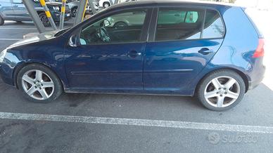 VOLKSWAGEN Golf 2.0 TDI DPF 5p. Sportline