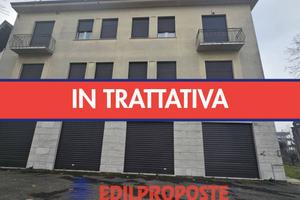 Casa indipendente di 564 m² con più di 5 locali a 